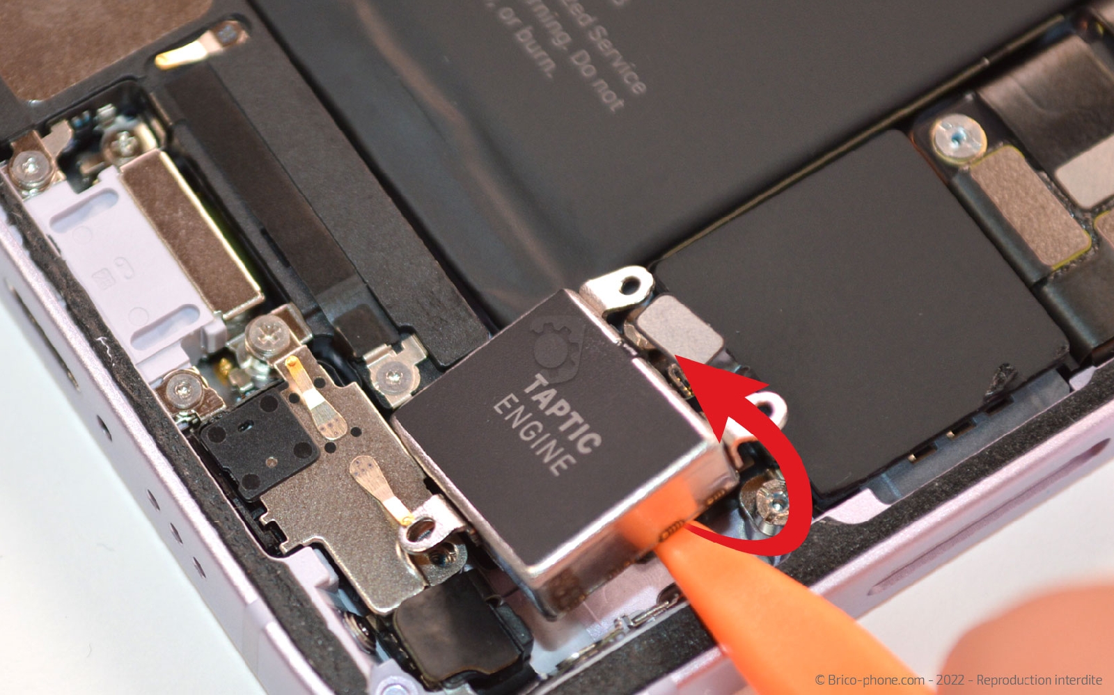 Comment changer le connecteur de charge sur iPhone 14 photo 2